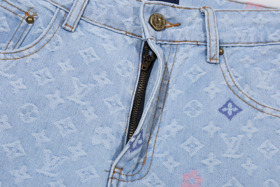 LV clothing-92