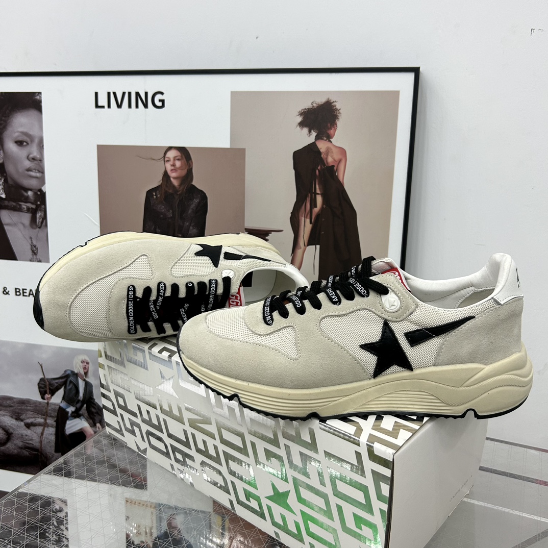 Golden Goose Sneakers-83
