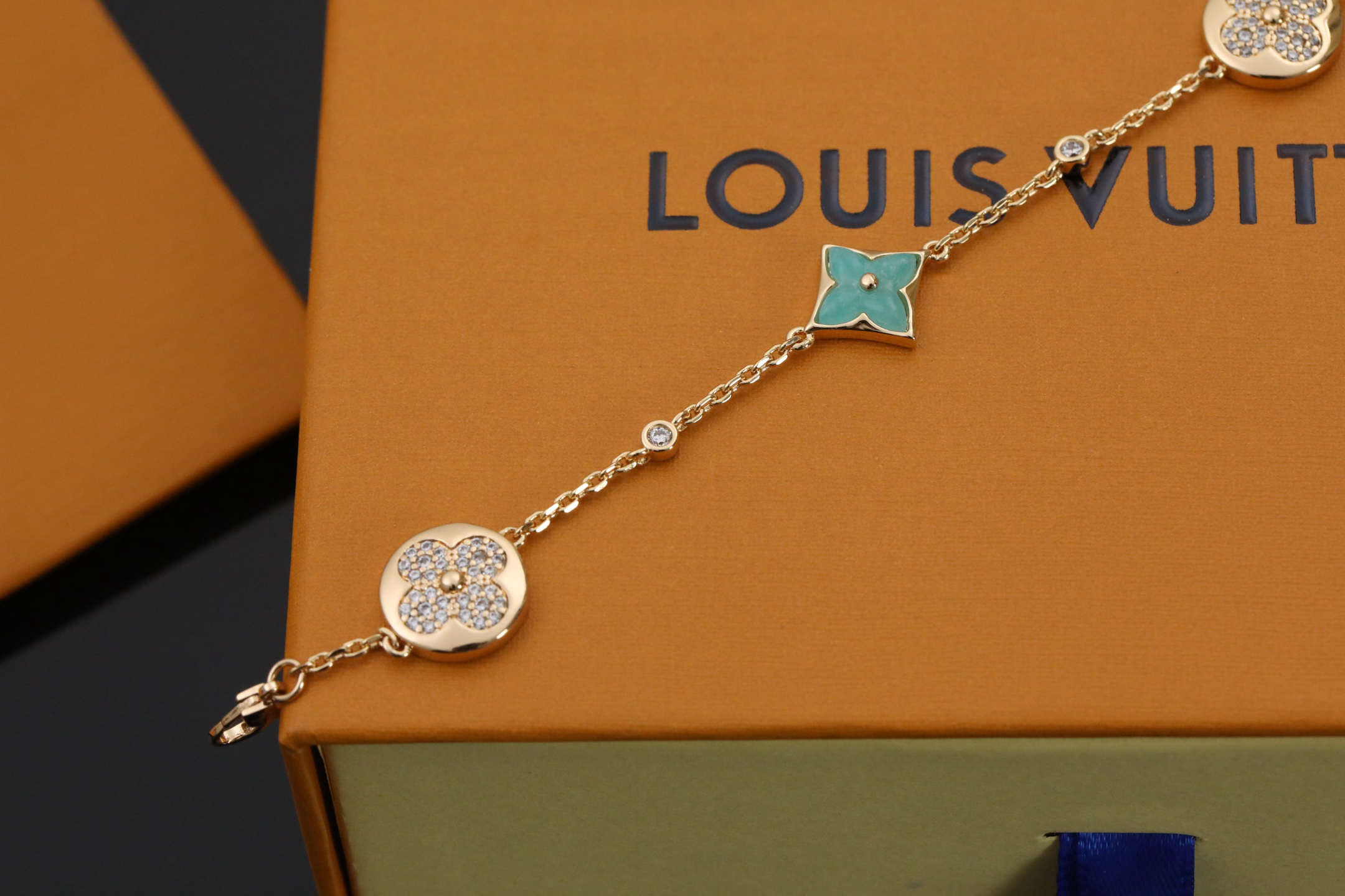 LV Bracelet-61