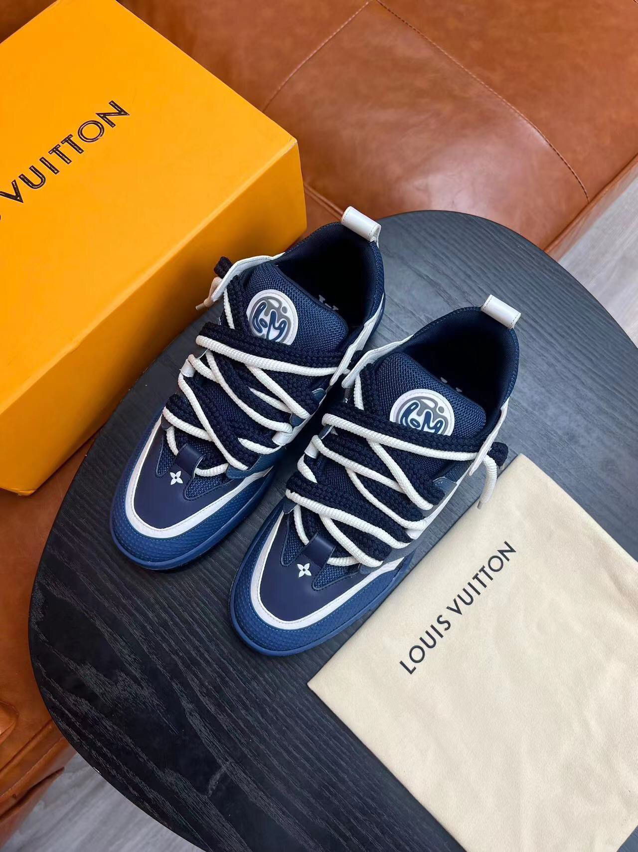 Lv Sneakers-44