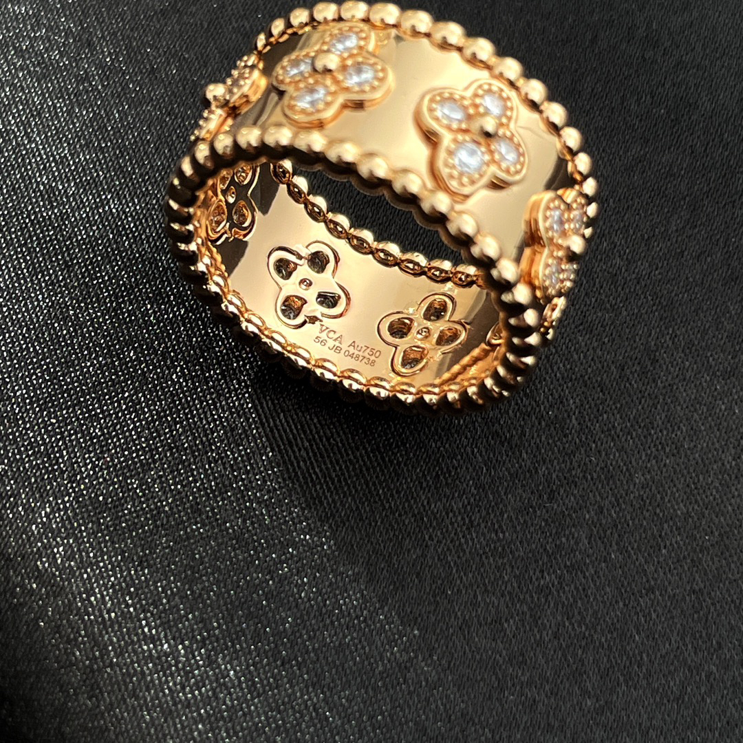 Van Cleef & Arpels ring-67