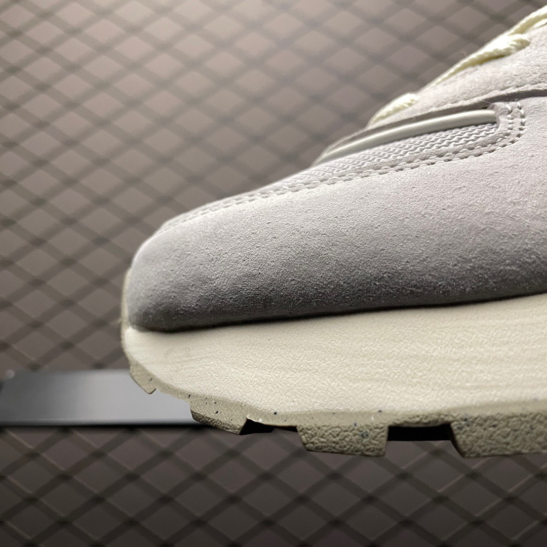 New Balance Sneakers-1