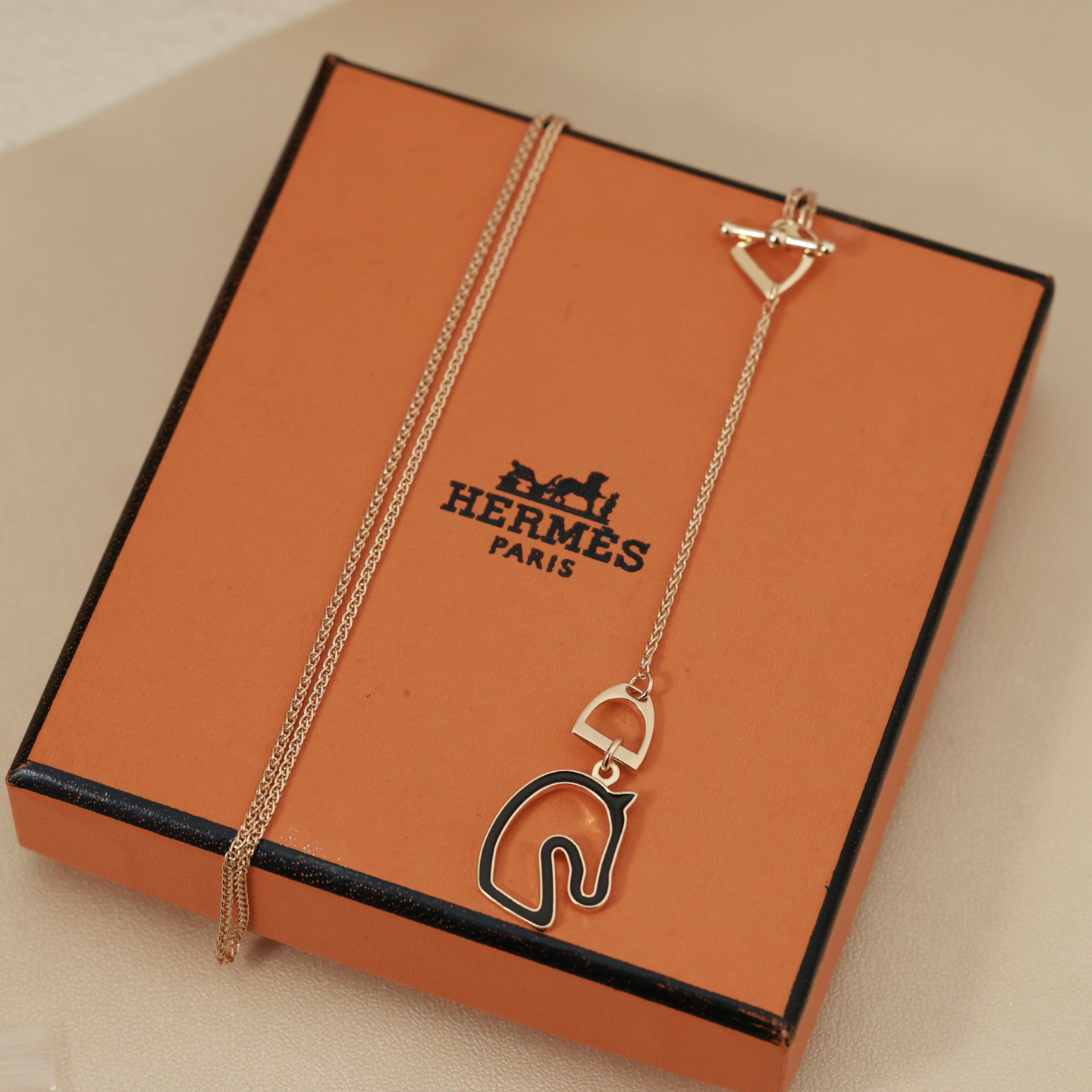 Hermes necklace-5