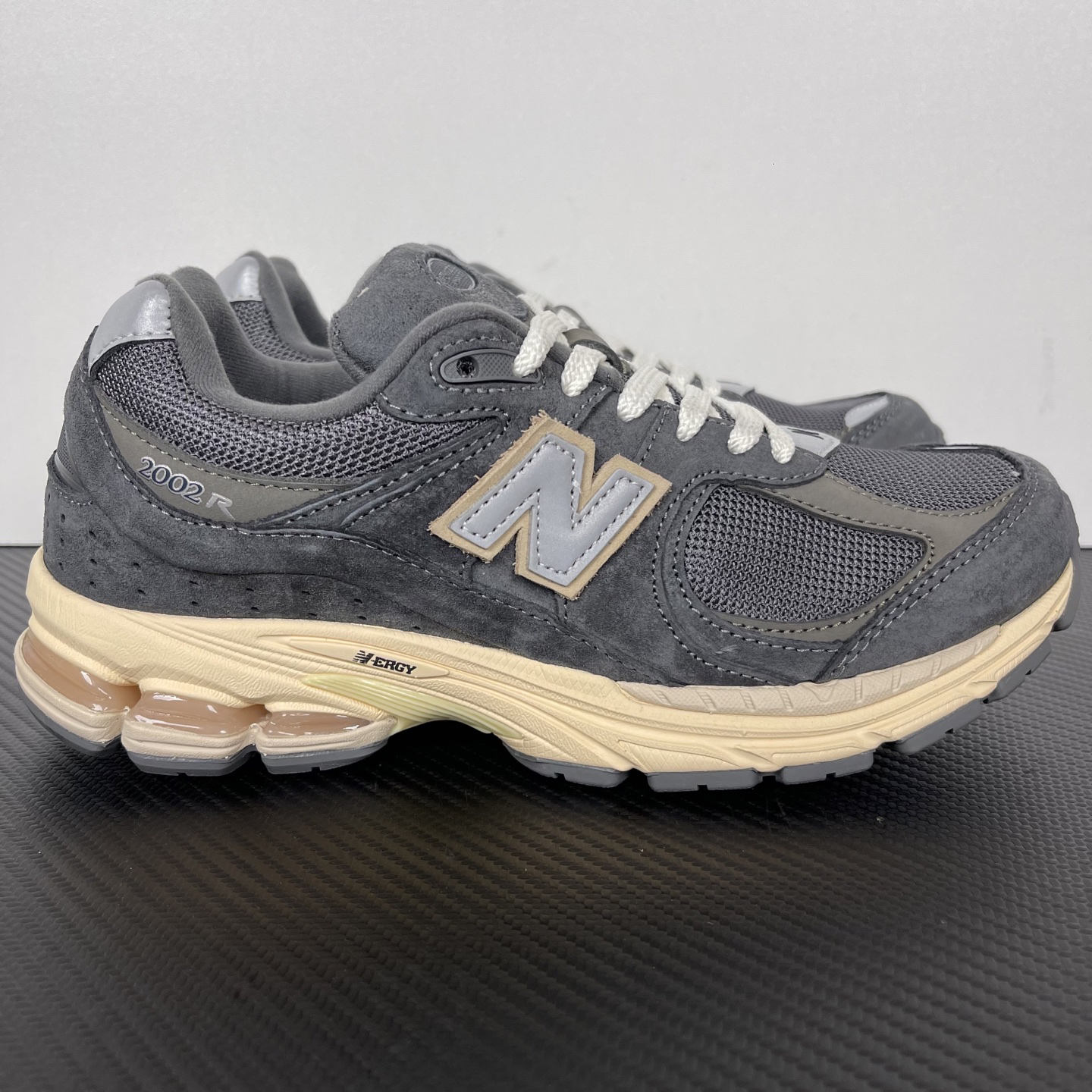 New Balance Sneakers-48