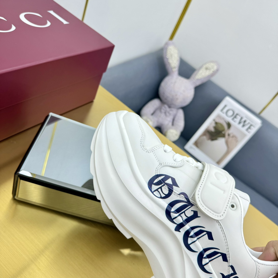 Gucci Sneakers-62