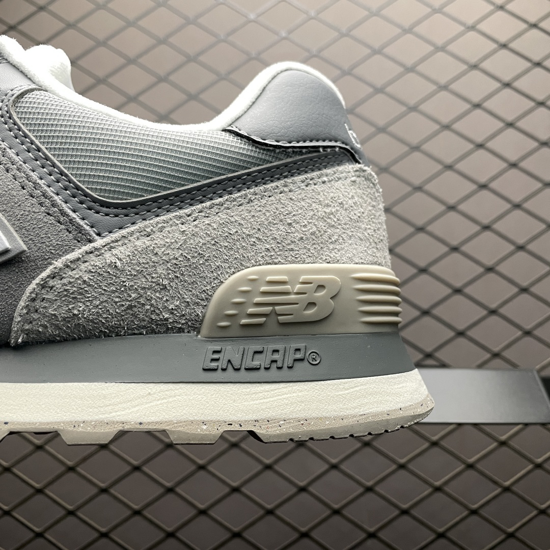 New Balance Sneakers-54