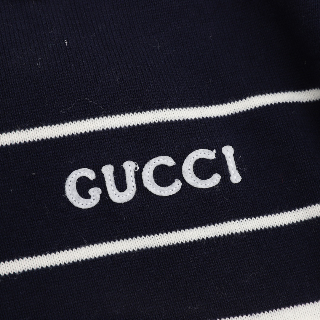 Gucci clothing-123