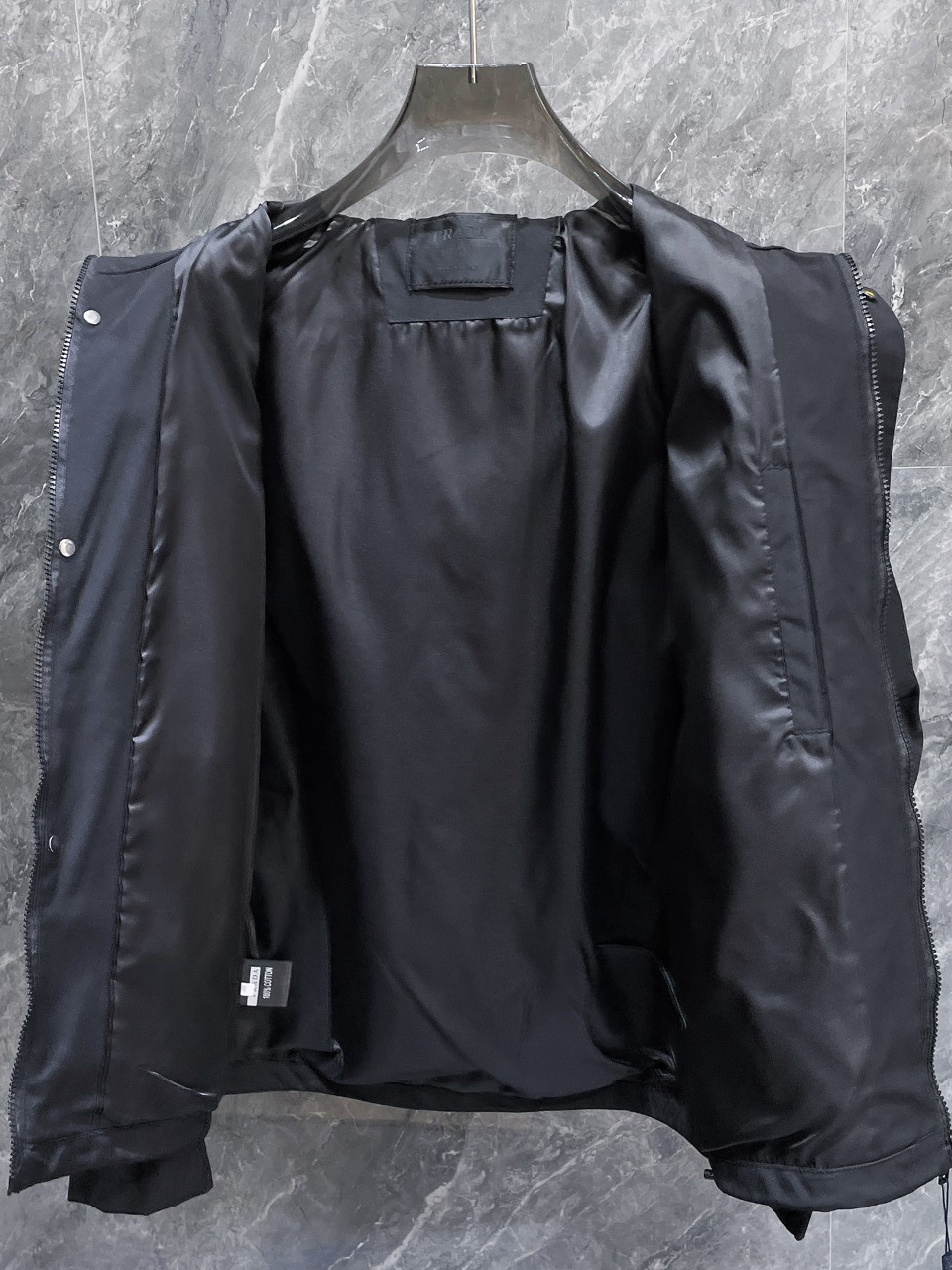 Prada Clothing-105