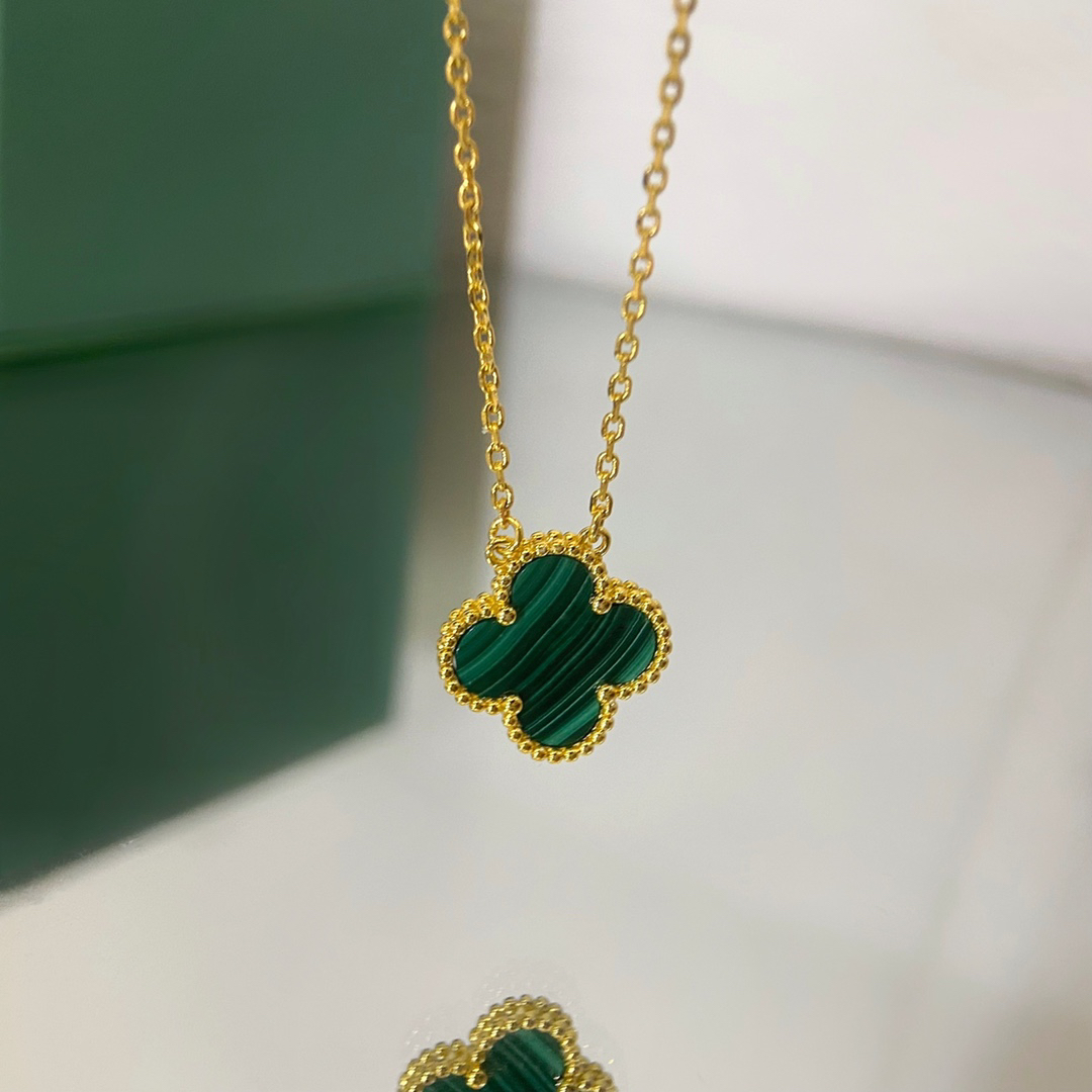 Van Cleef & Arpels necklace-33