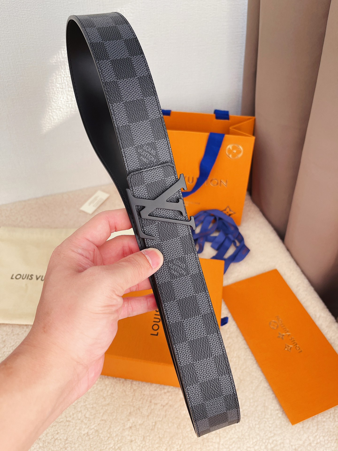 Lv belt-129
