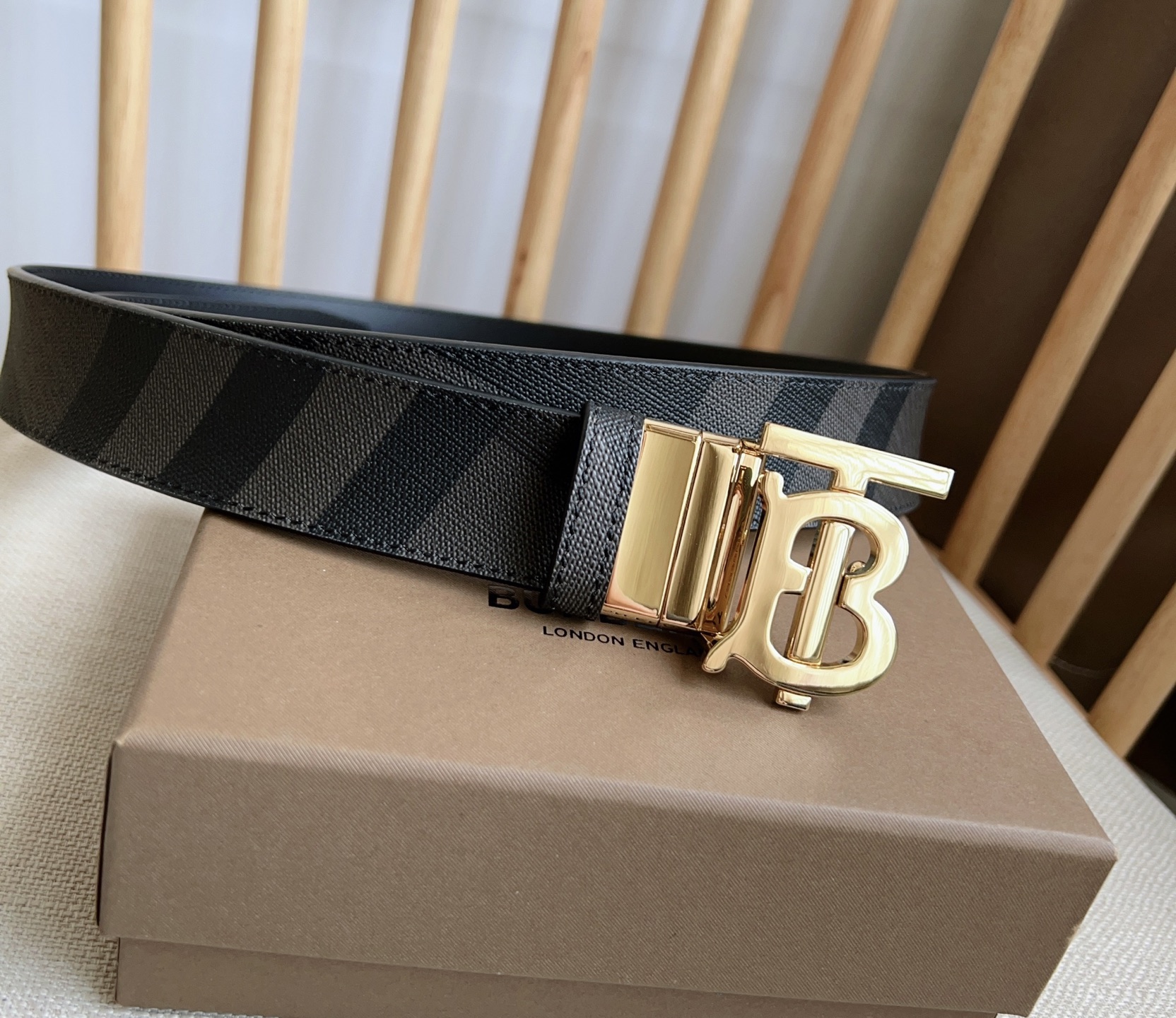 Burberry belt-59