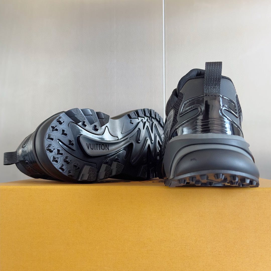 Lv Sneakers-99