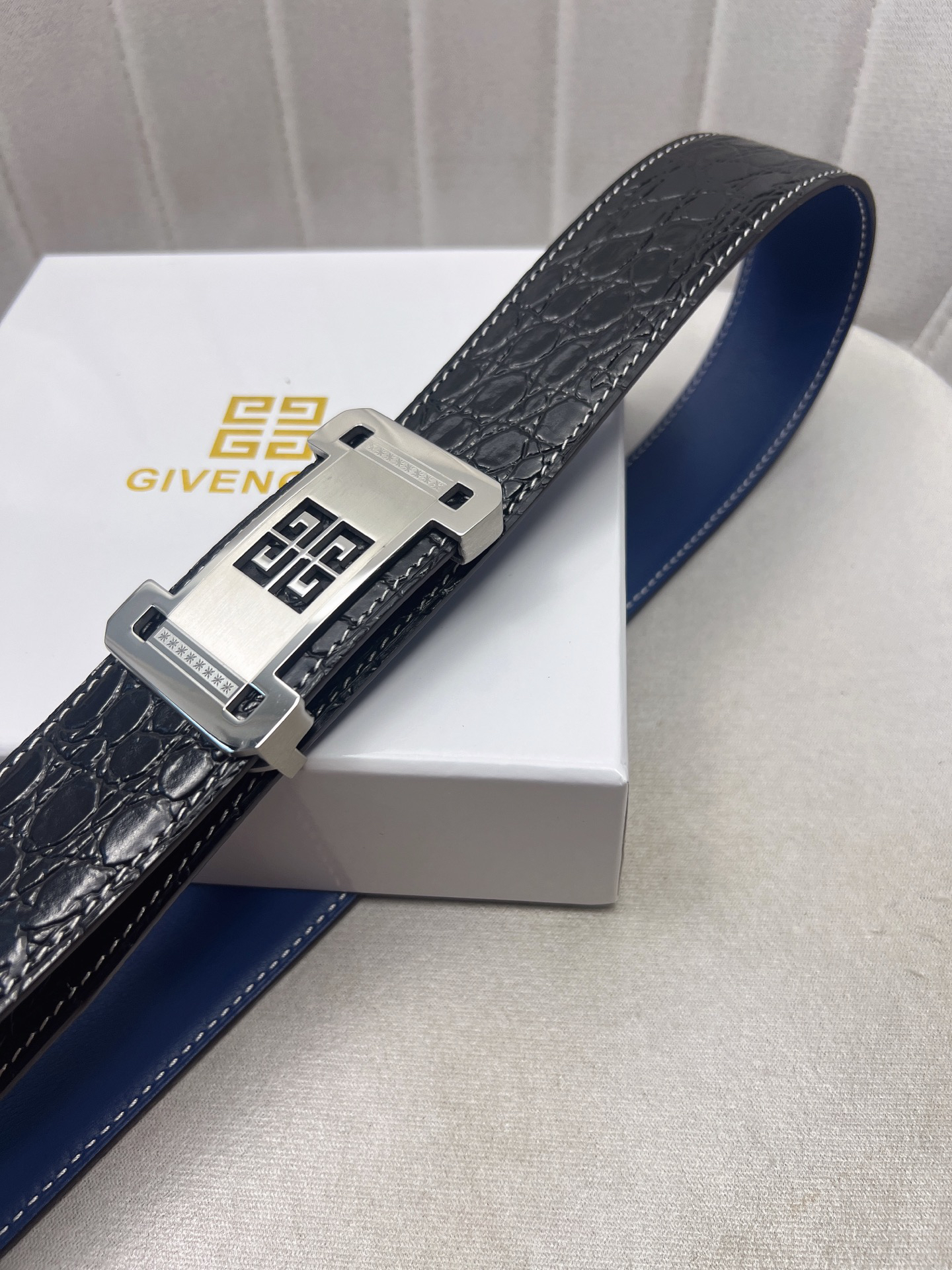 Givenchy belt-133