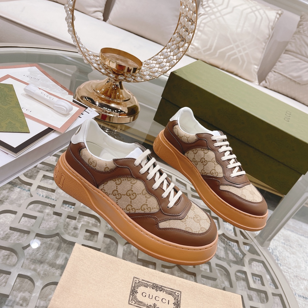 Gucci Sneakers-176