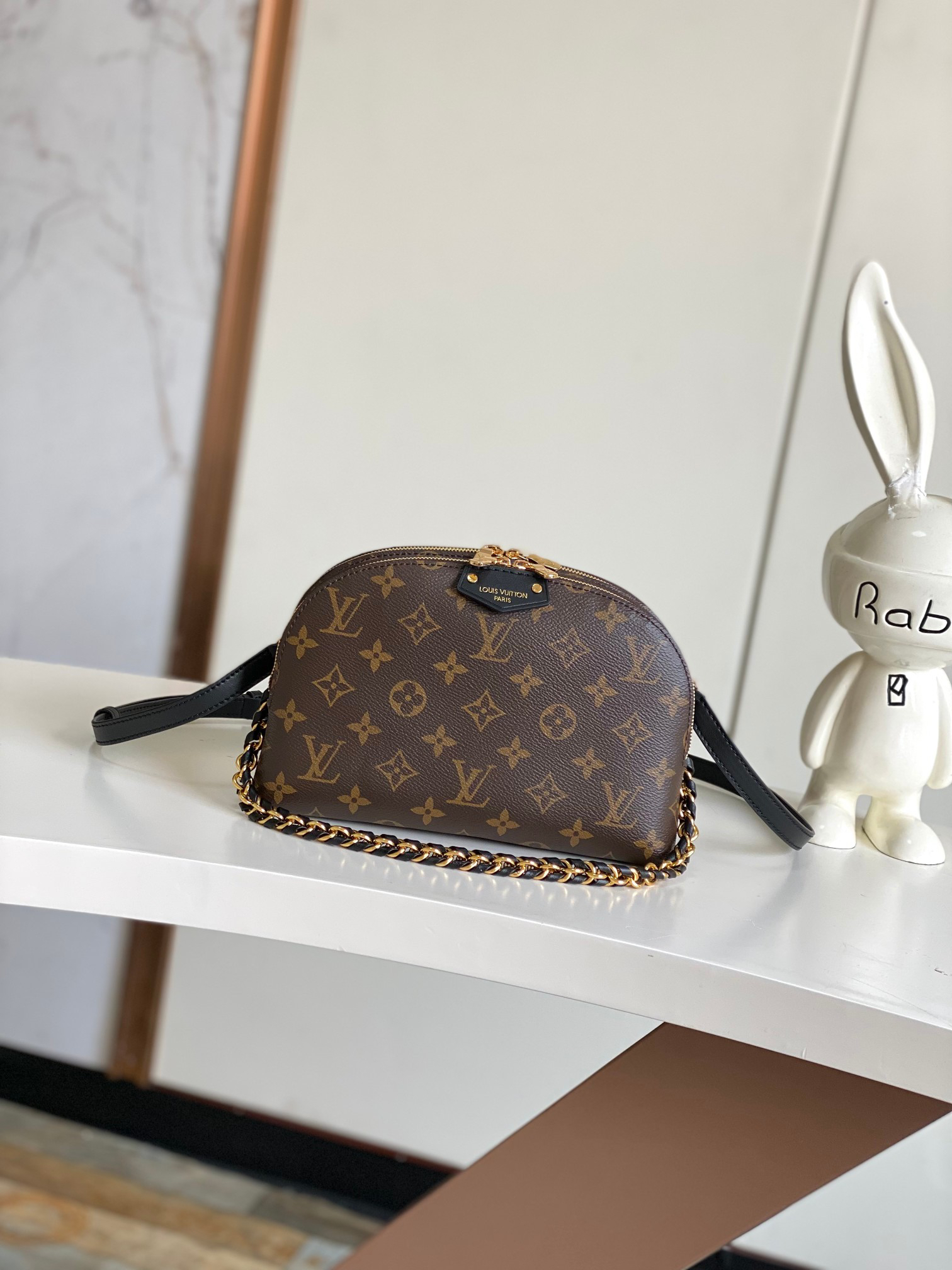 Louis Vuitton Hot New Product-175