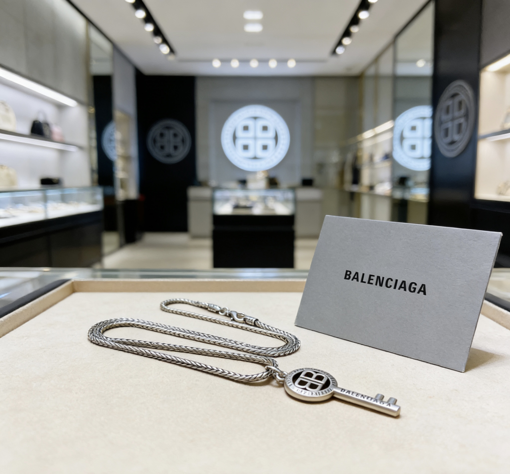 Balenciaga necklace-3