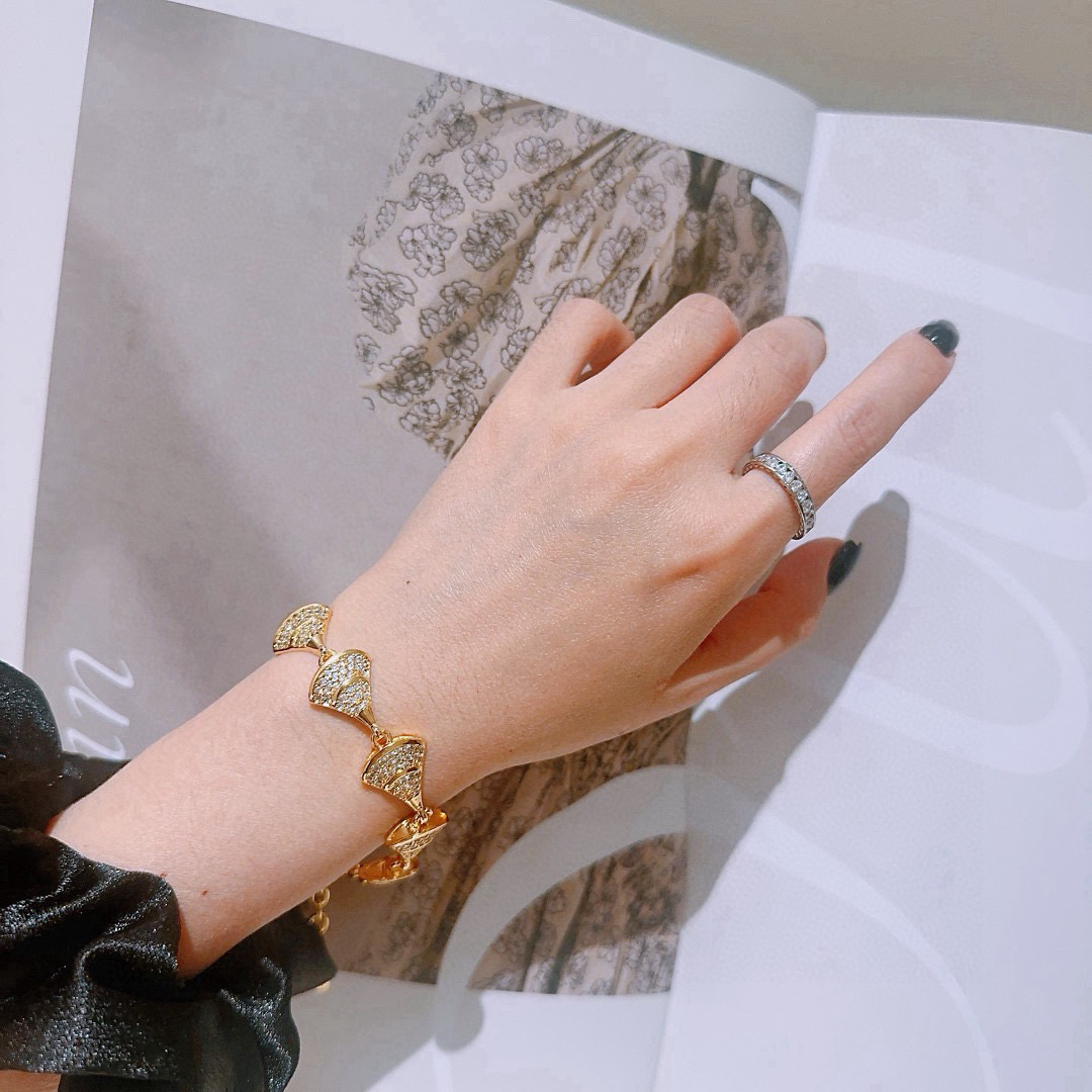 Bottega Veneta Bracelet-58