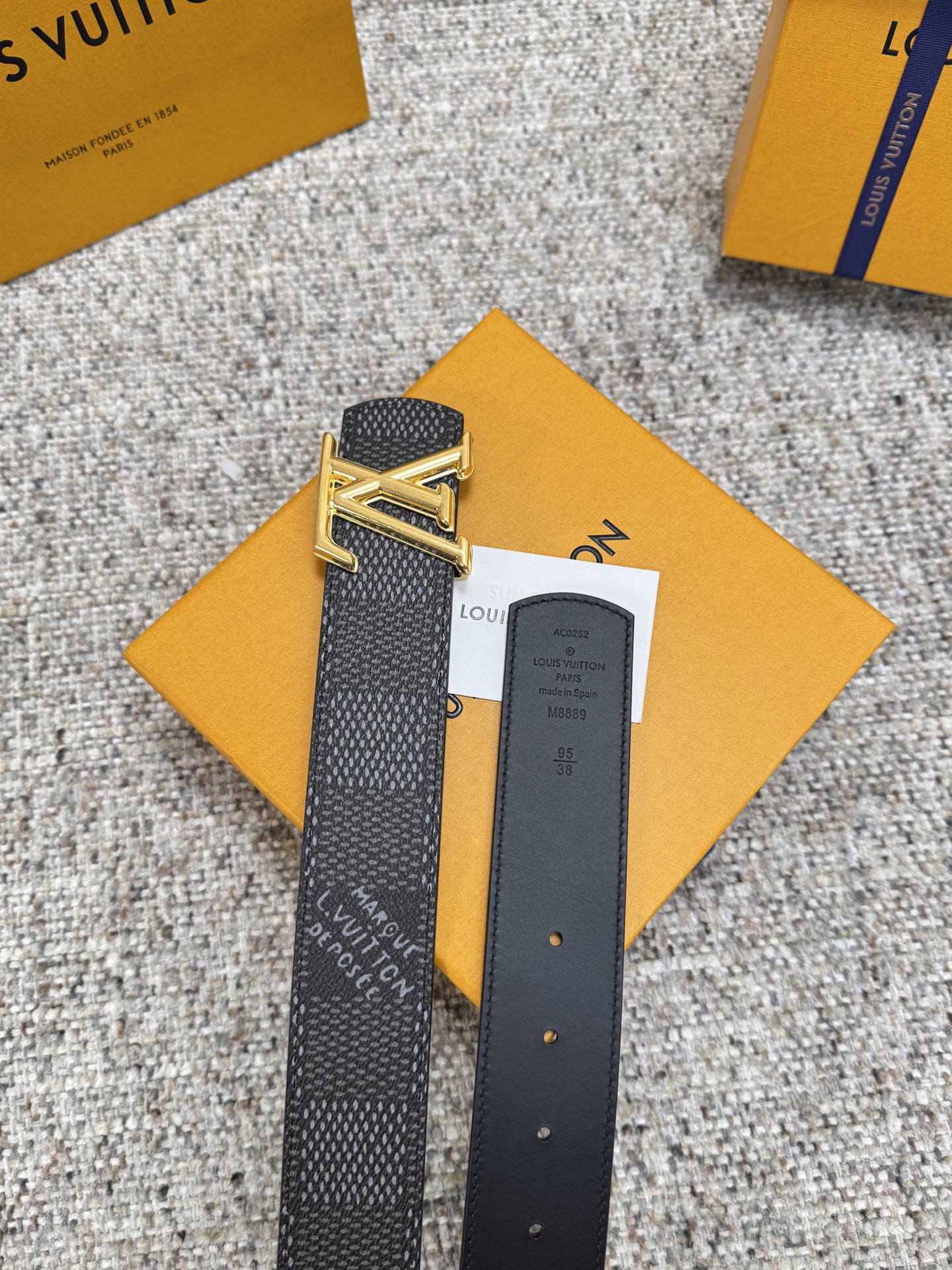 Lv belt-37