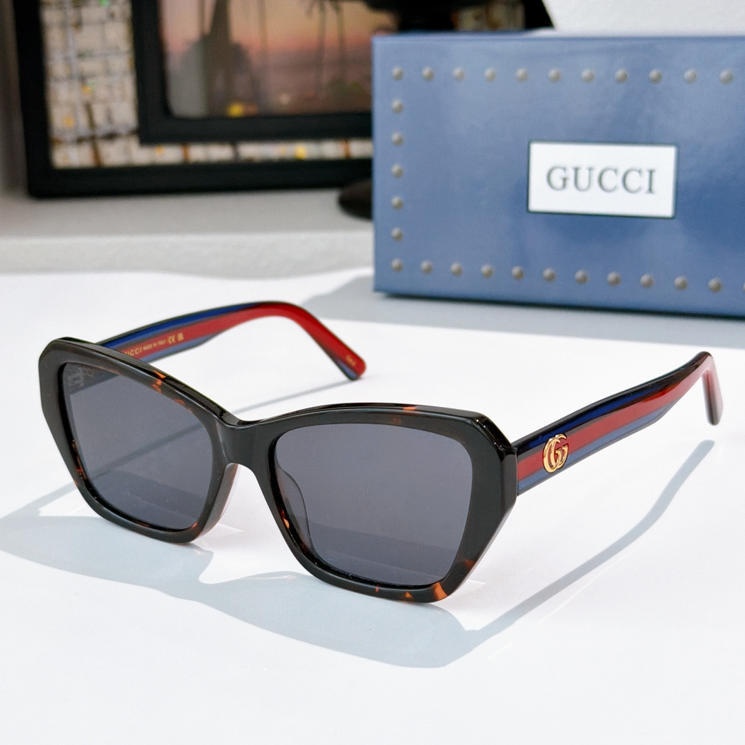 Gucci glasses-18