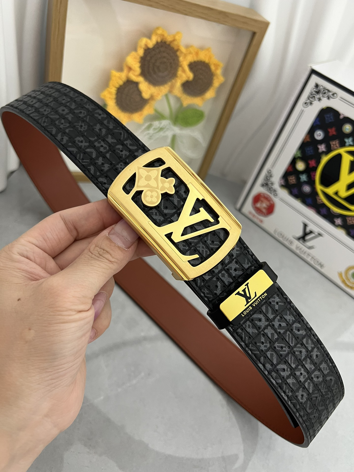 Lv belt-11