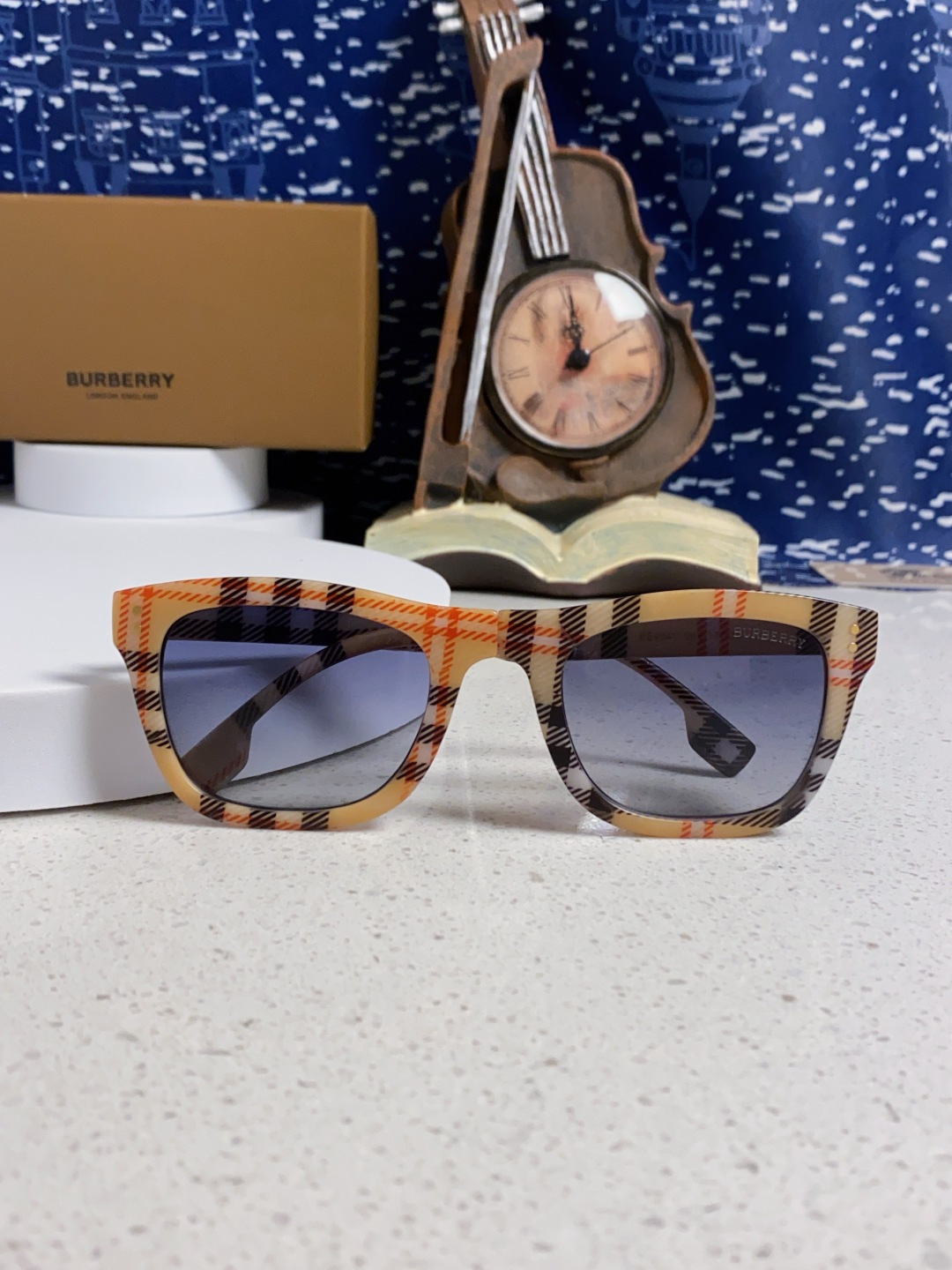 Burberry glasses-36