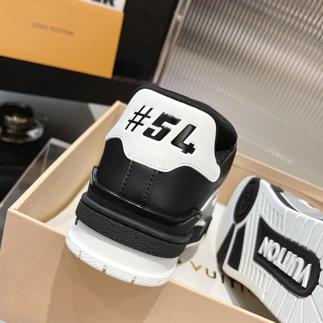 Lv Sneakers-29