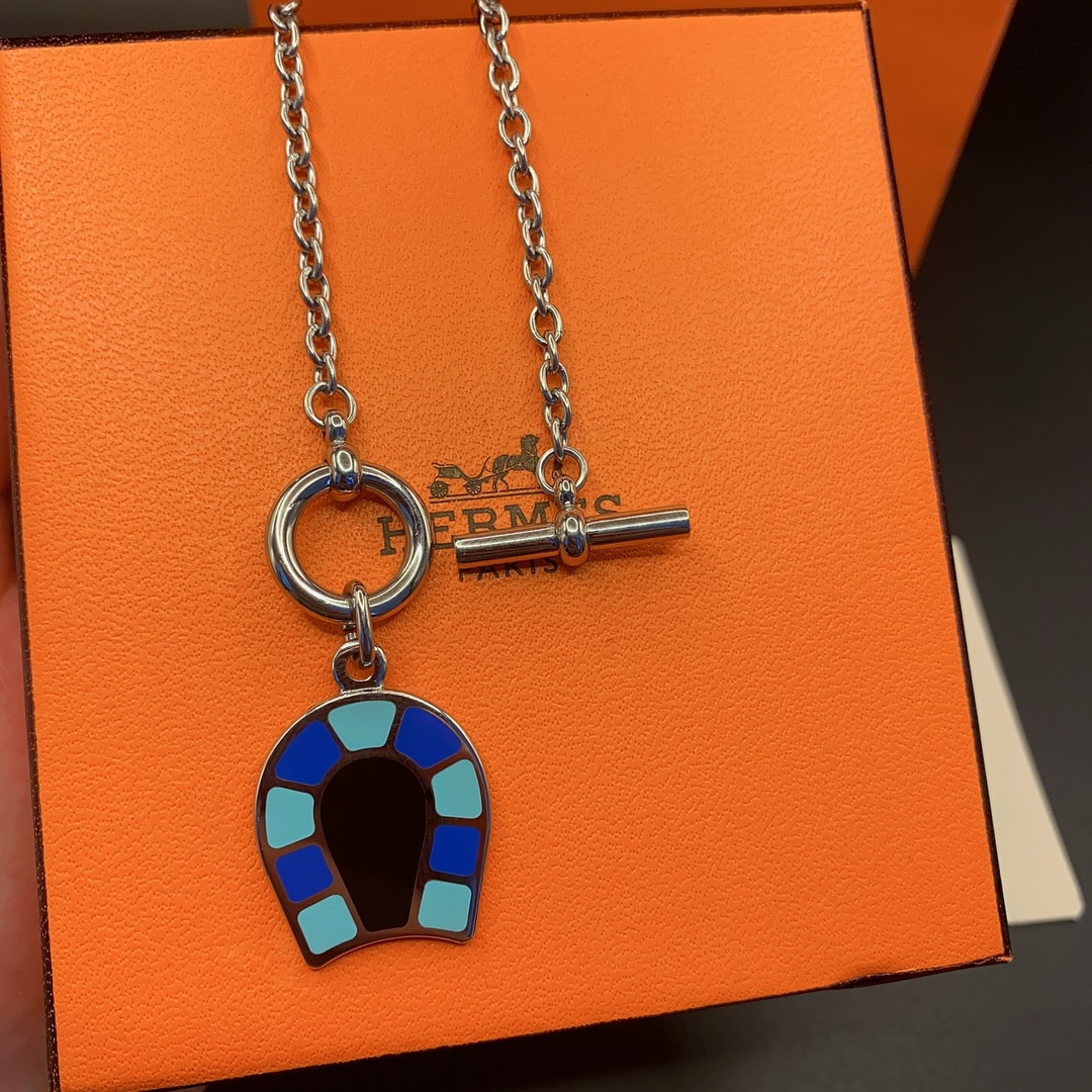 Hermes necklace-41