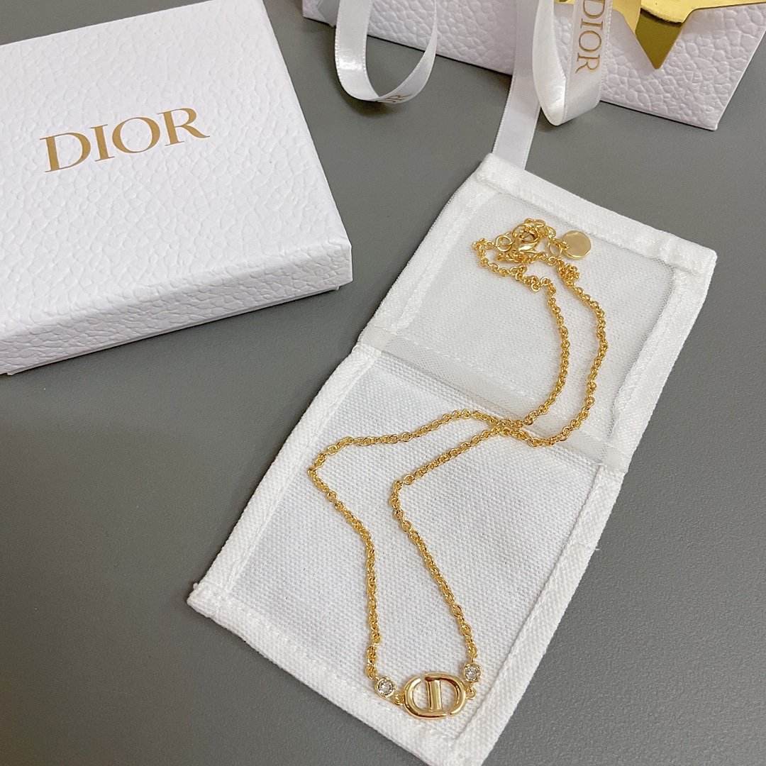 Dior necklace-46