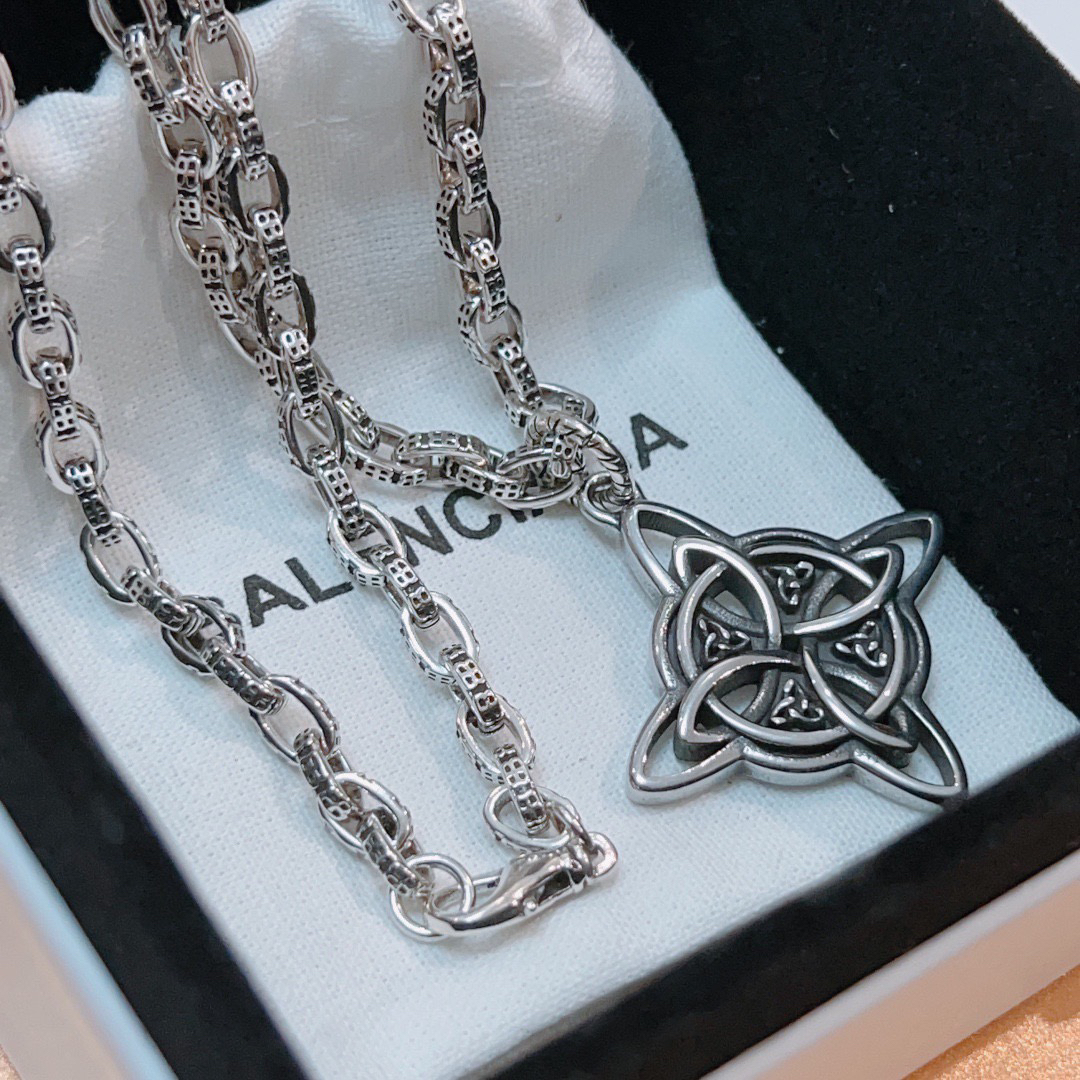 Balenciaga necklace-22