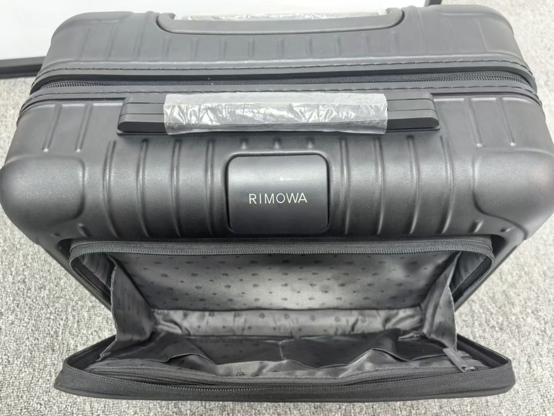 RIMOWA luggage-63