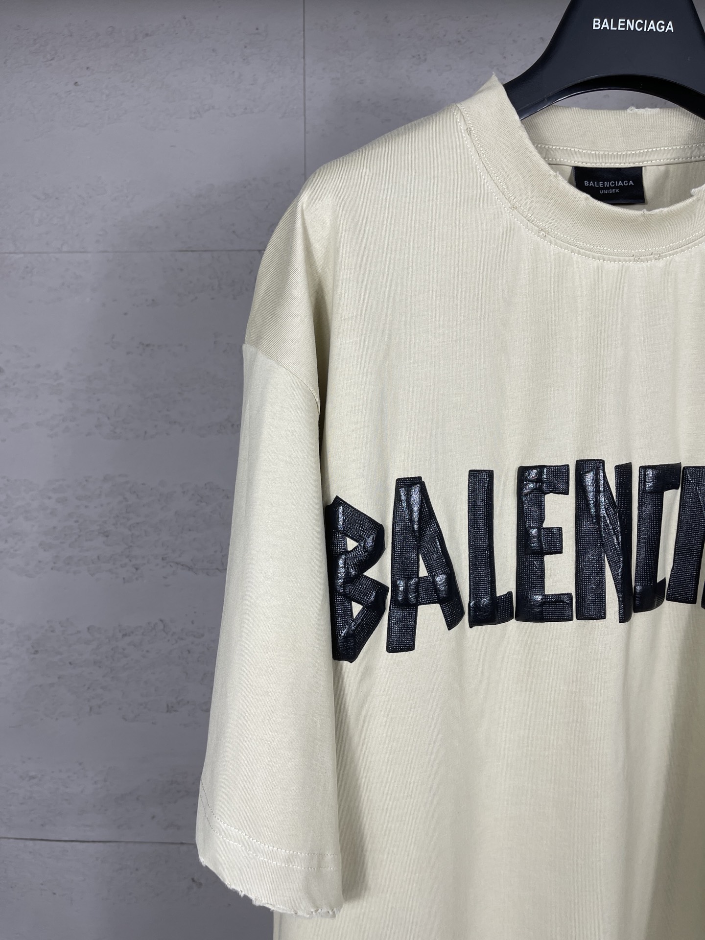 Balenciaga clothing-101