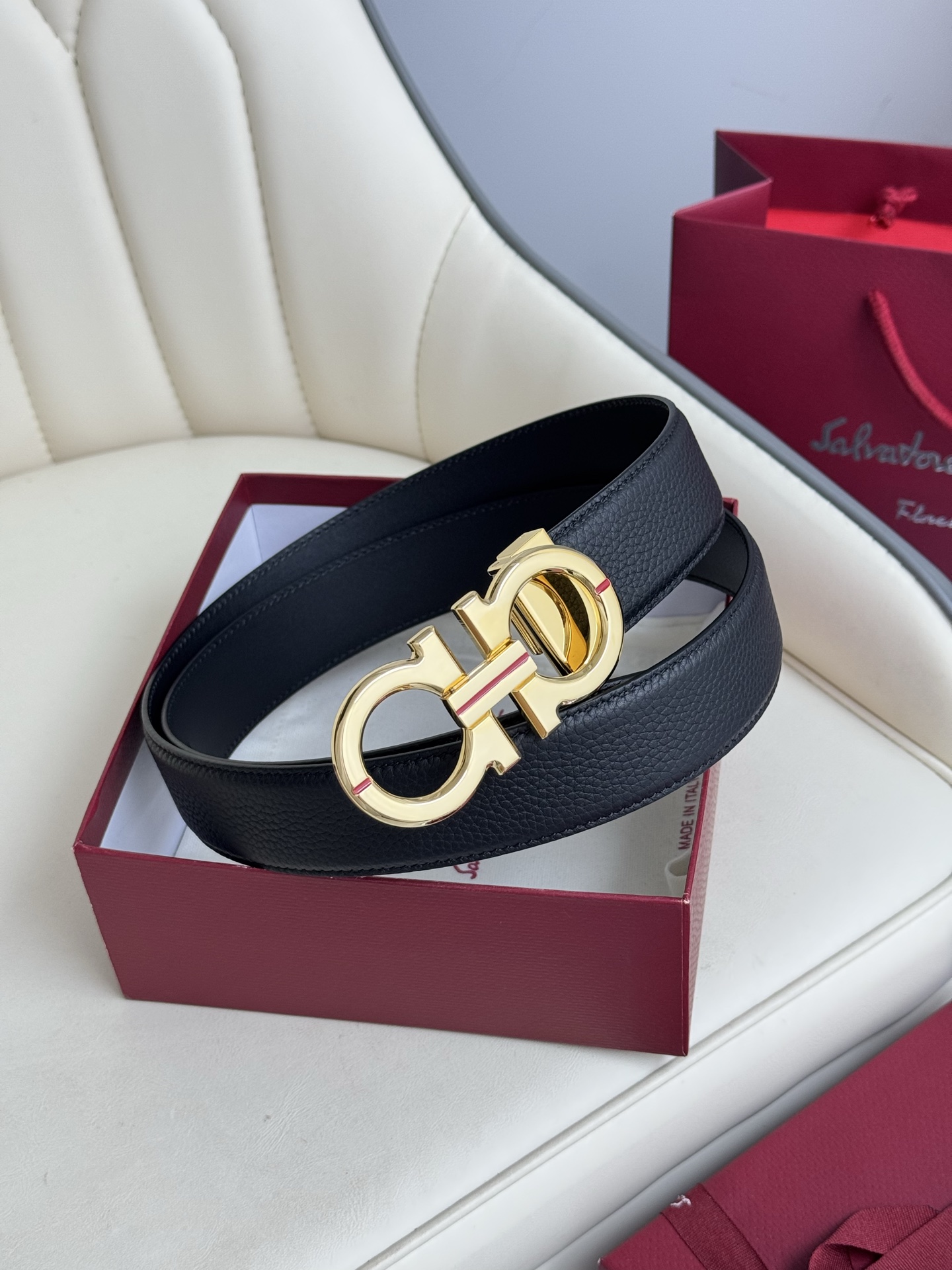 Ferragamo belt-105