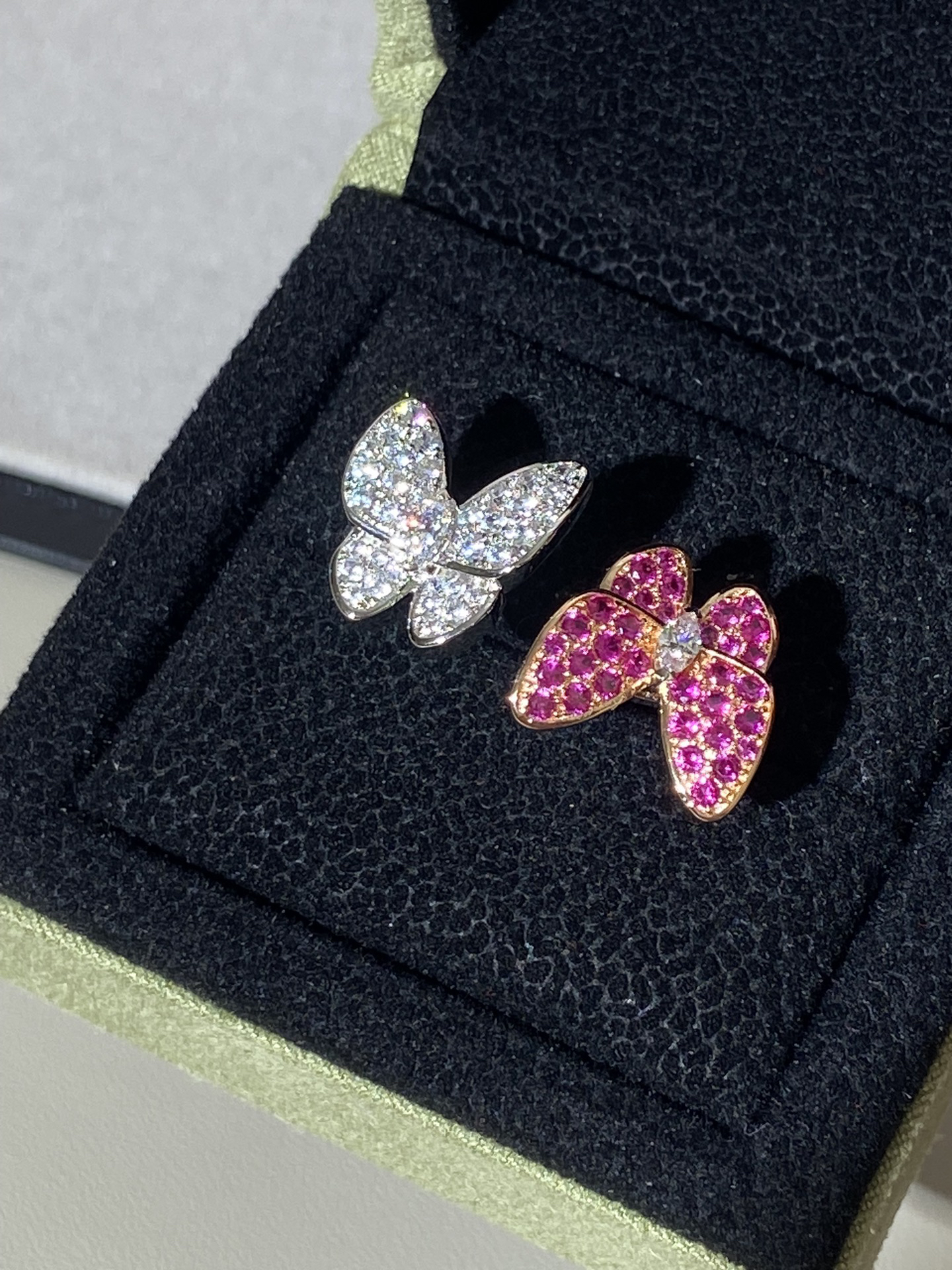 Van Cleef & Arpels ring-28