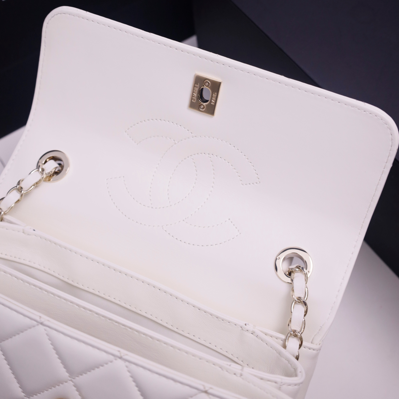 Chanel Hot New Product-62