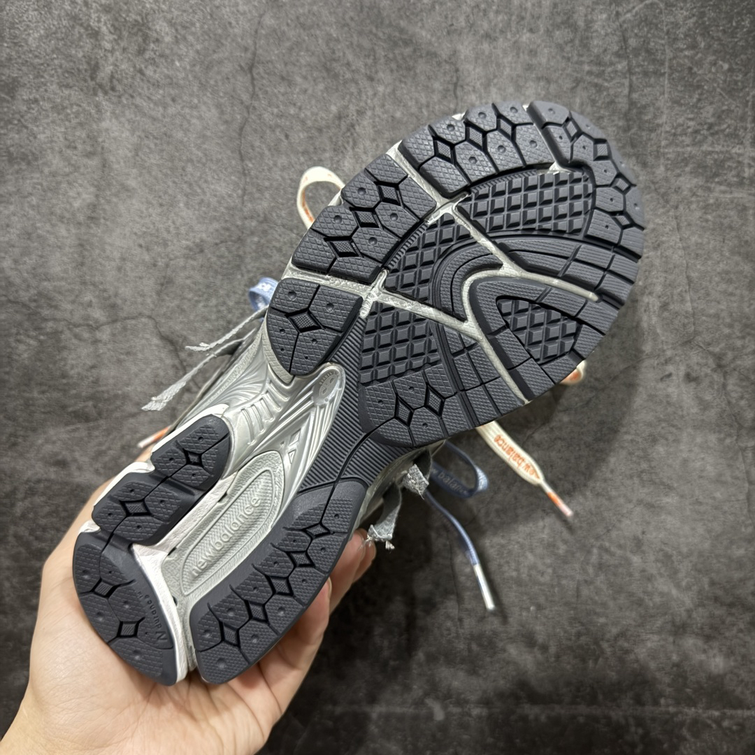 New Balance Sneakers-265