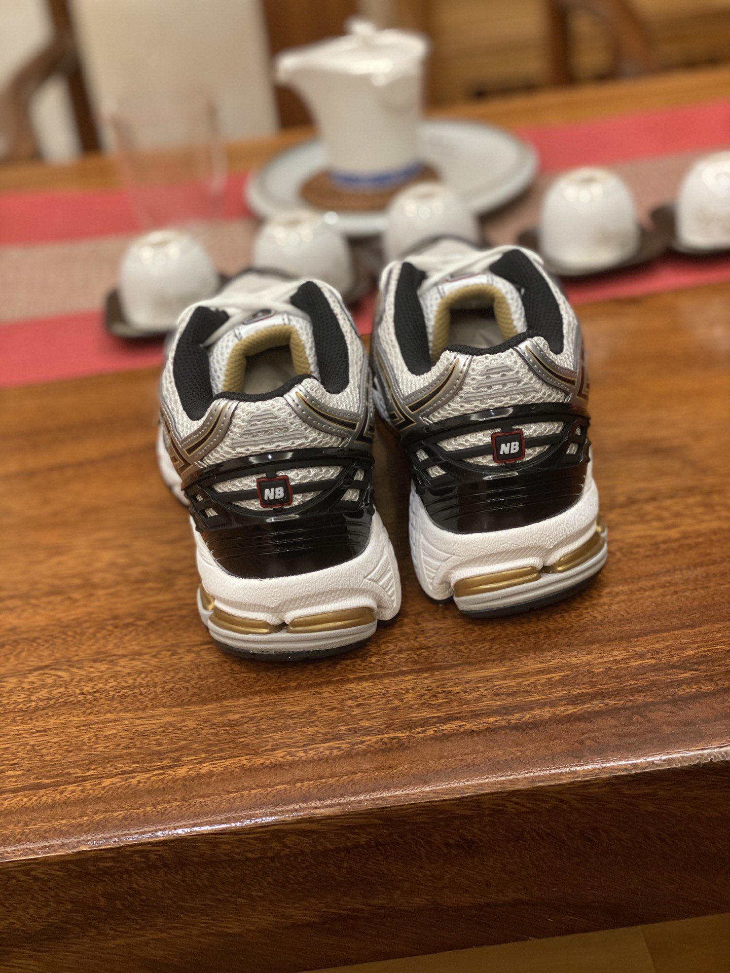 New Balance Sneakers-232