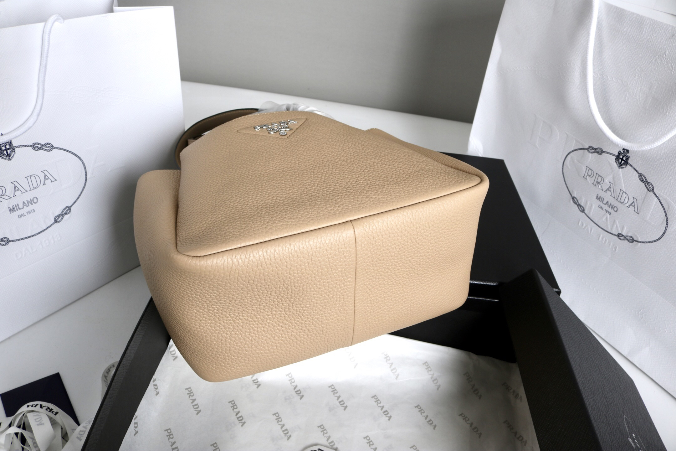 Prada Hot New Product-84