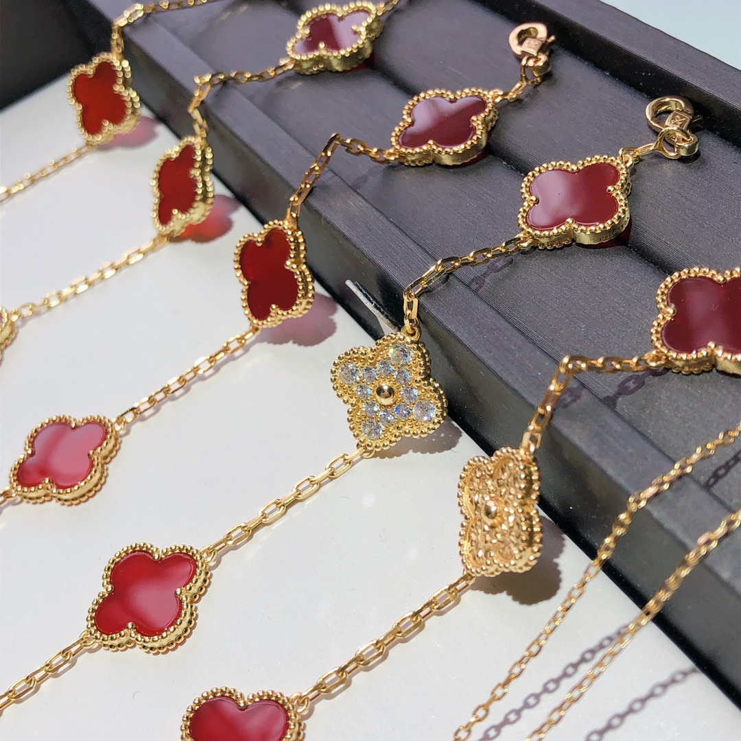 Van Cleef & Arpels Bracelet-119