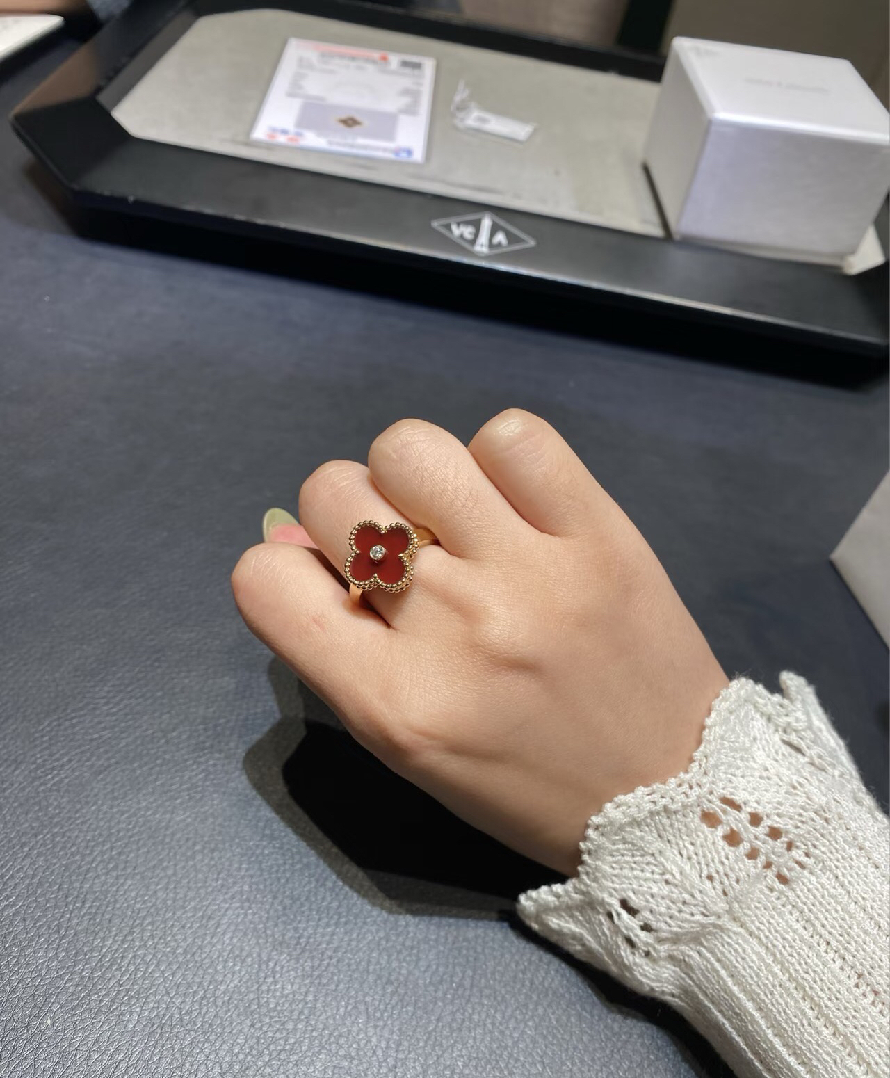 Van Cleef & Arpels ring-54