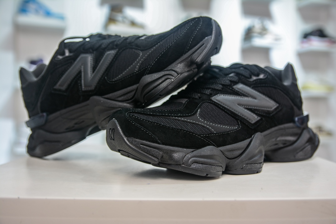 New Balance Sneakers-216