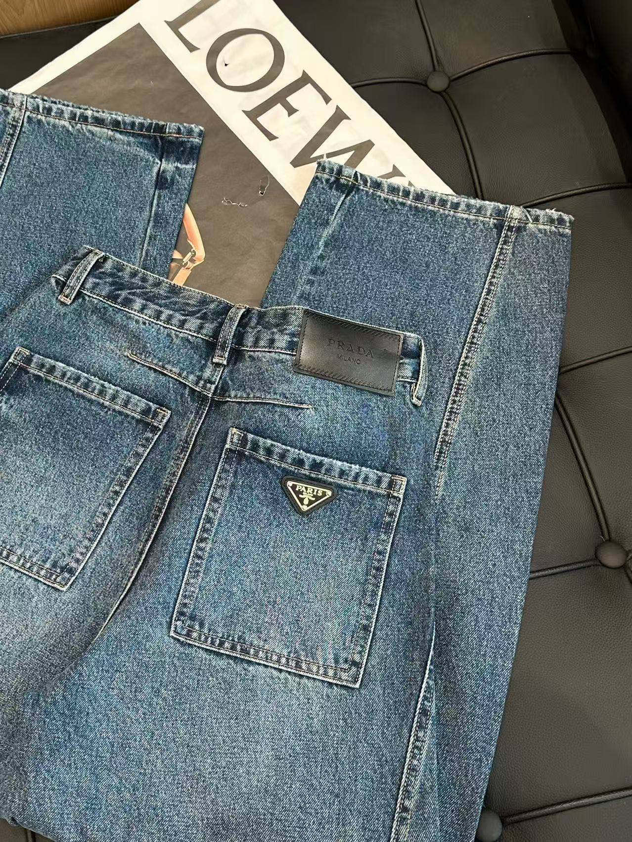 Prada clothing-218