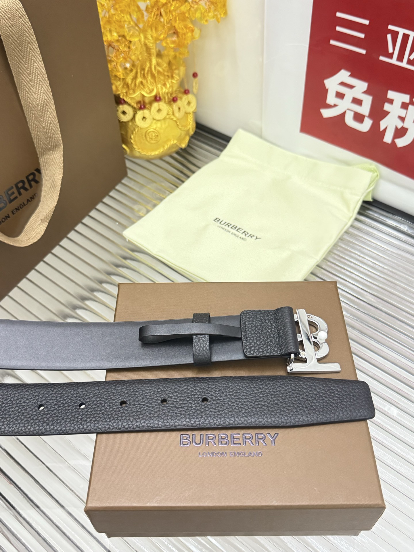 Burberry belt-9
