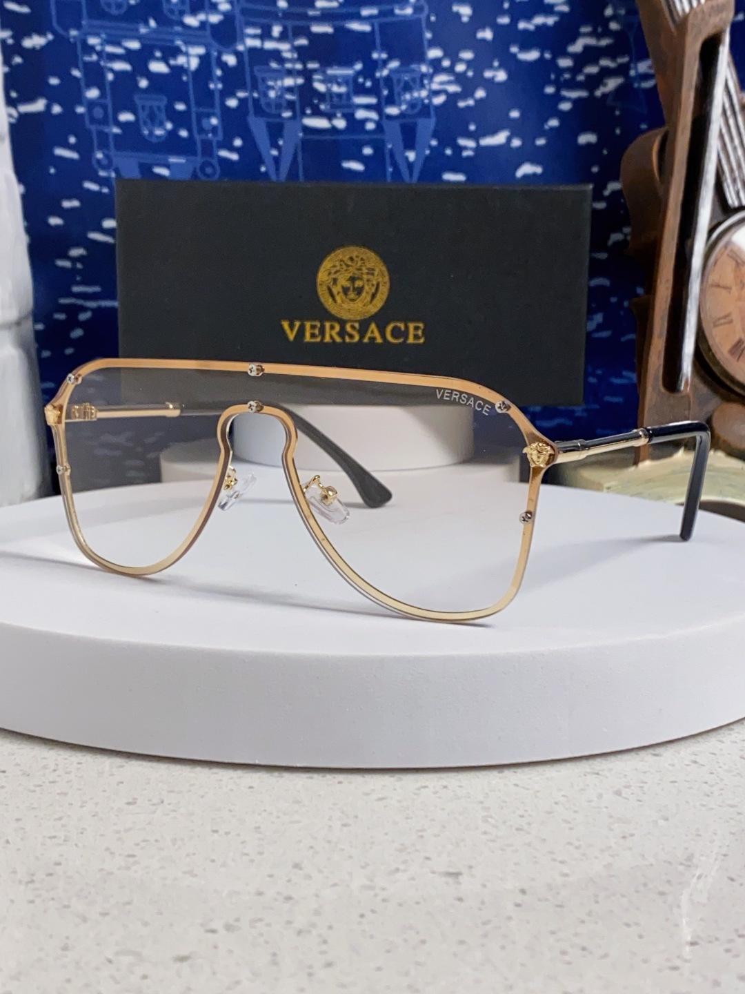Versace glasses-16