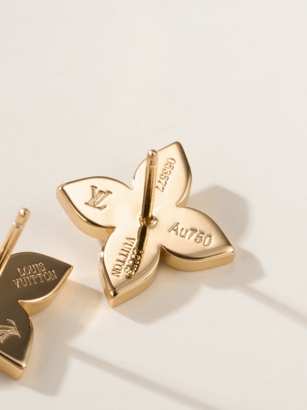 LV earrings-3