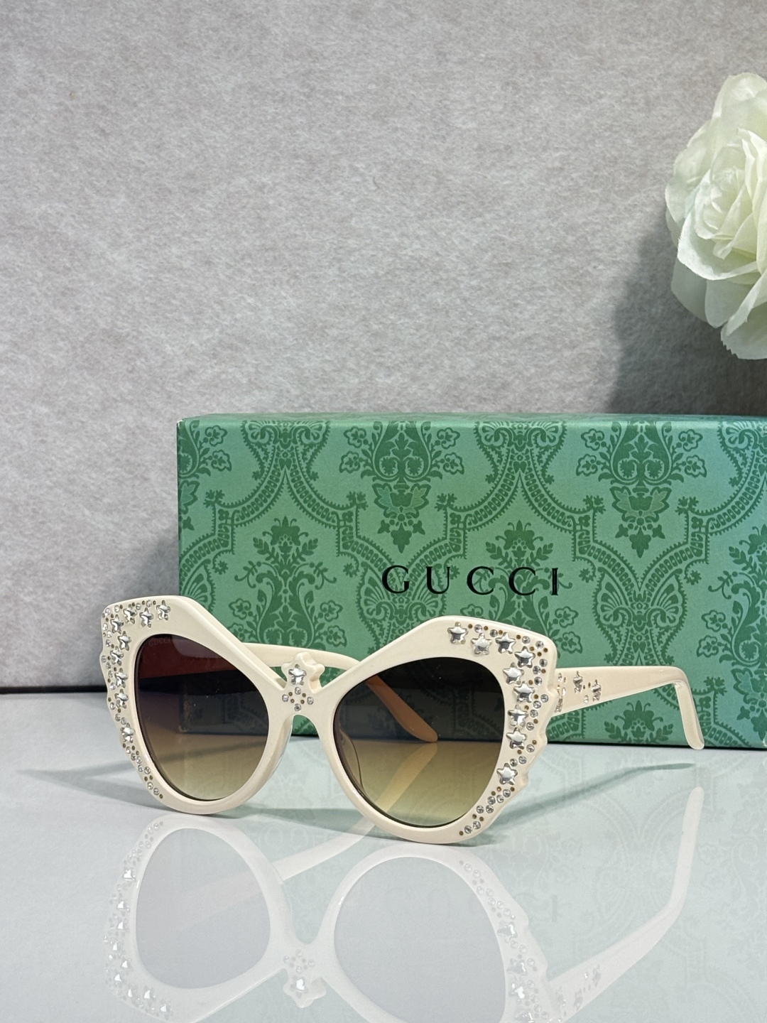 Gucci glasses-20