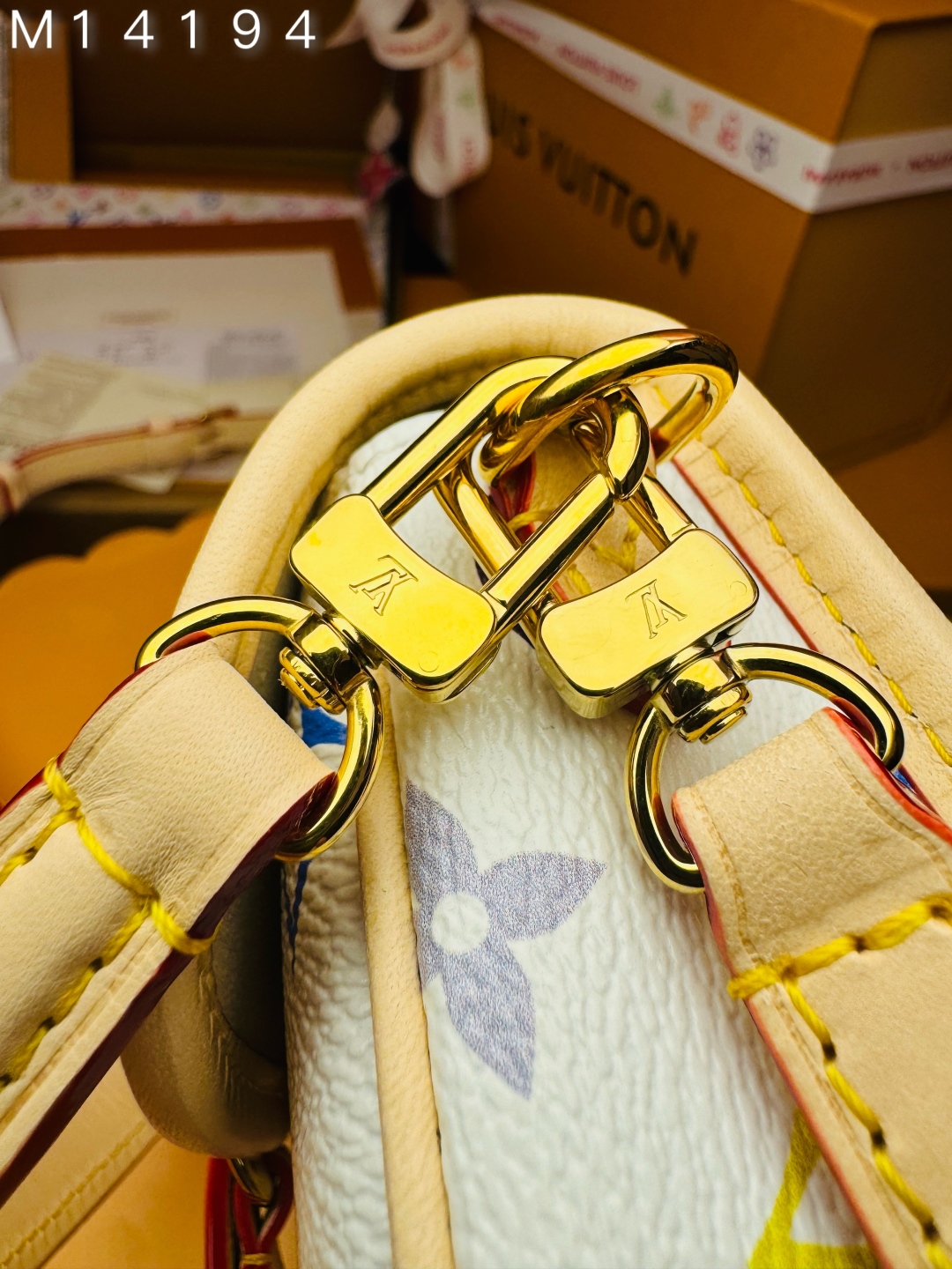 Louis Vuitton Hot New Product-65