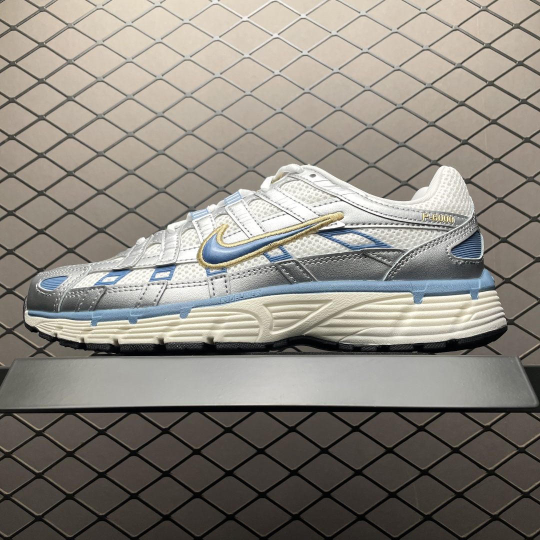 Nike Sneakers-125
