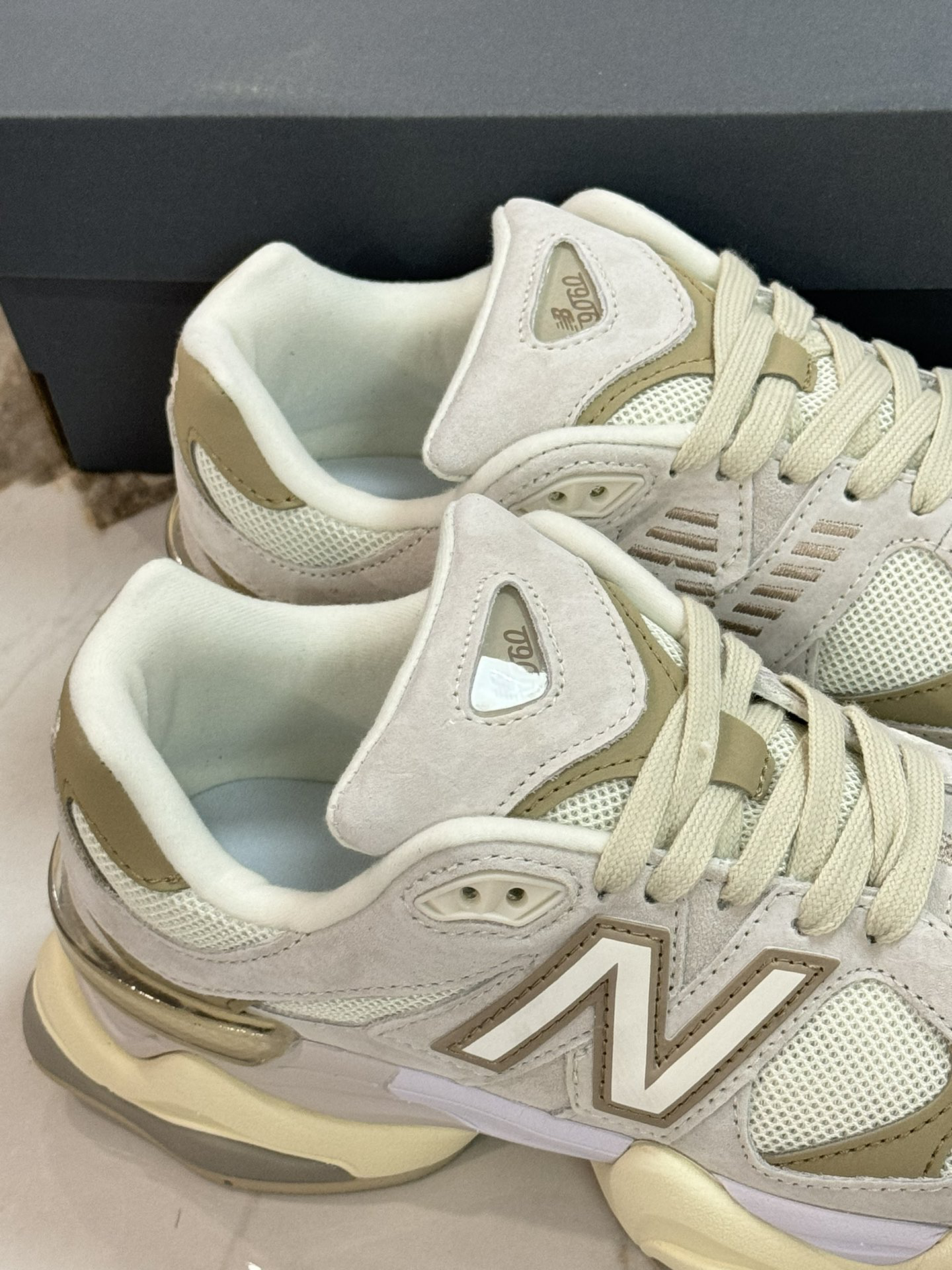 New Balance Sneakers-145