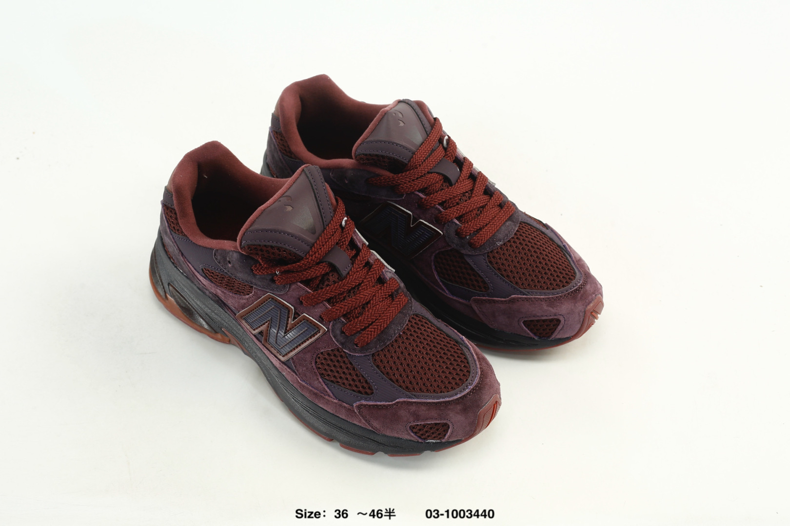 New Balance Sneakers-343