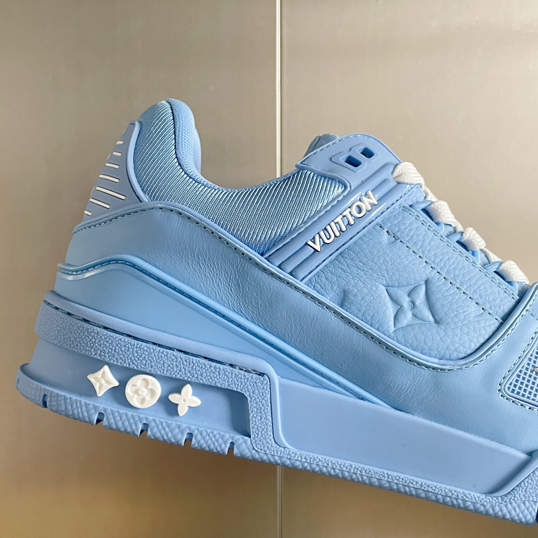 Lv Sneakers-31